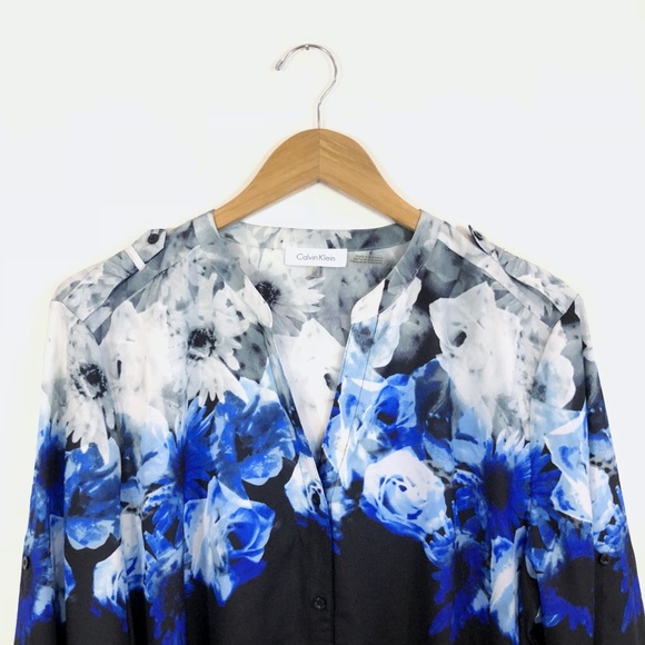 Calvin Klein Tops - Calvin Klein XL Floral Blouse
